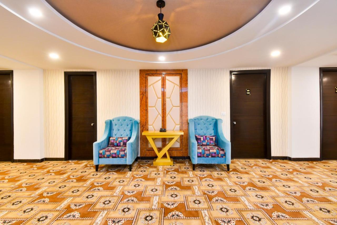 Hotel Suncity Plaza, Sitapura, ジャイプール エクステリア 写真